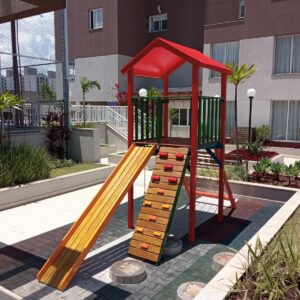 Playground de madeira - Torre 1